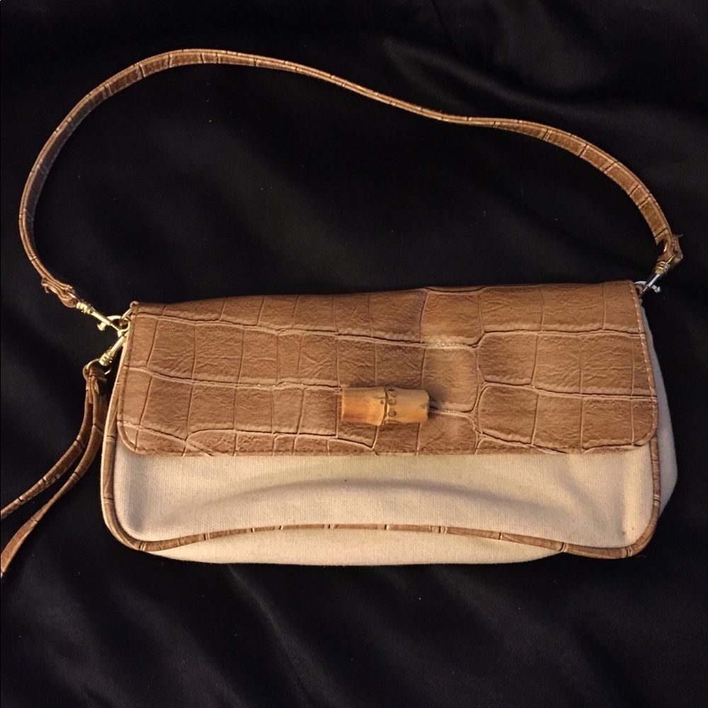 Cute Avon Purse/ Handbag